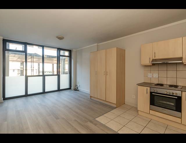 BEDROOM STUDIO APARTMENT TO LET IN CAPE TOWN CITY CENTRE